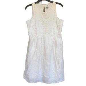 Vintage Old navy white cotton embroidered cut out dress
